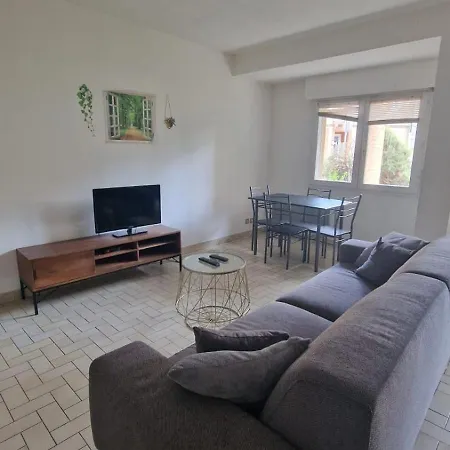 T2 Proche Zenith Apartman